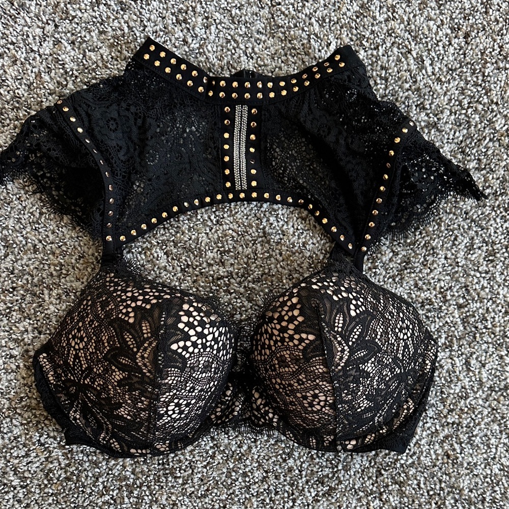 Victoria's Secret Black Lace Studded Bralette NWT